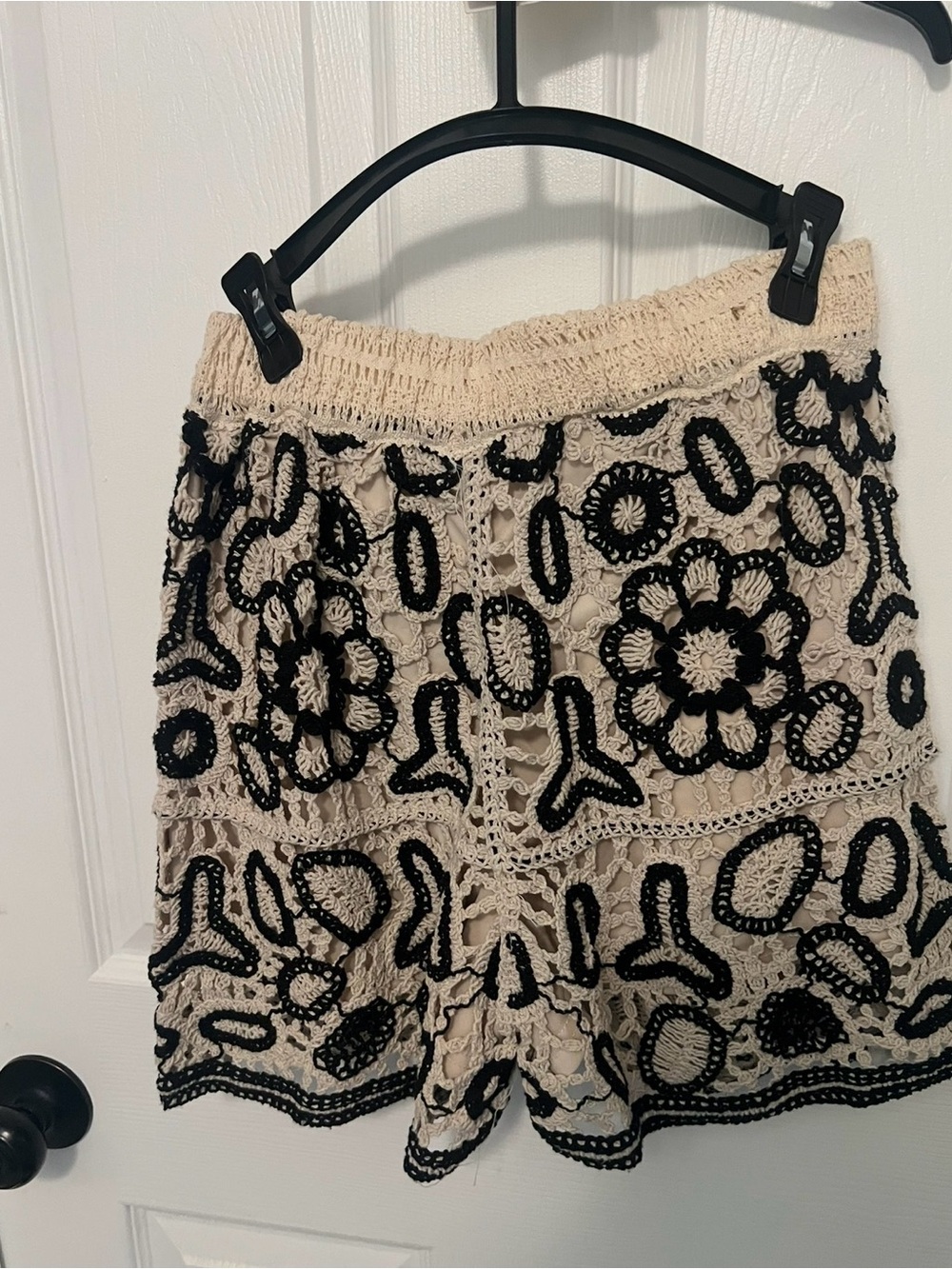 NWT Rebellion Cream and Black Crochet Two-Piece Shorts Set - Picture 3 of 6